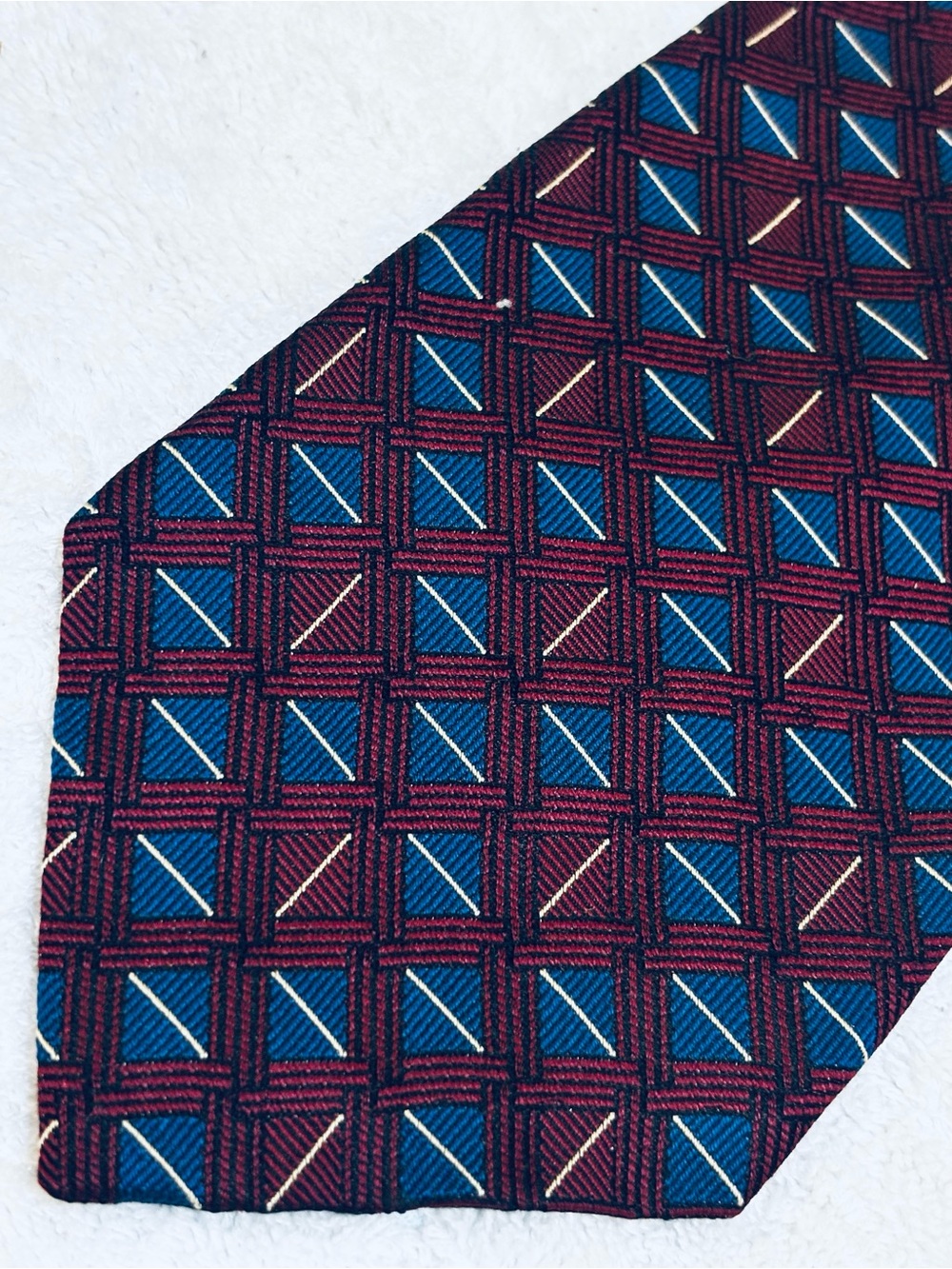 Brand New Stylish Tie By JoS A. Bank